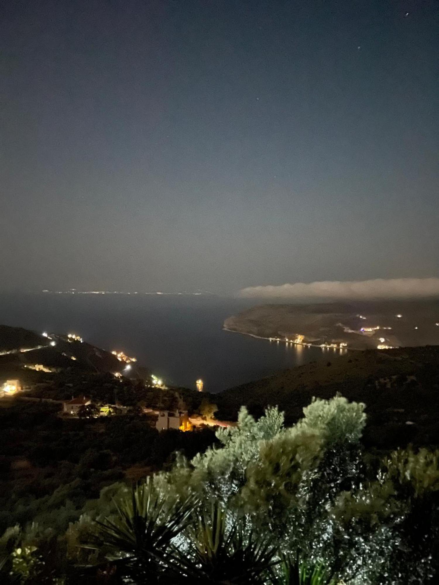 Πύργος Παραδοσιακός Με Μαγευτική Θέα - Villa Traditional Tower With Amazing Sea View Areópoli Eksteriør bilde